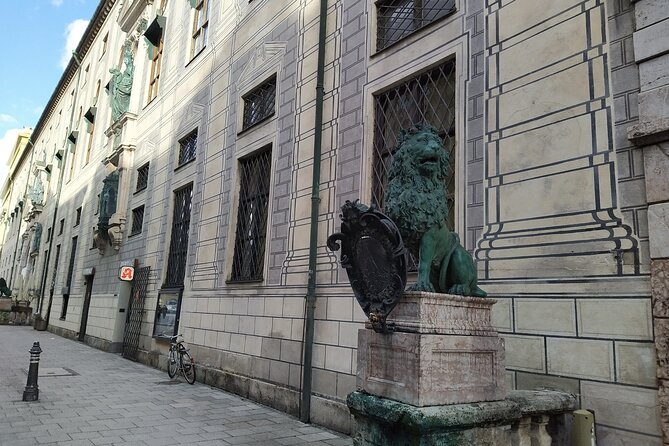Residence Munich Private Tour including entrance ticket - The guide experience: Paul Riedel’s style of storytelling