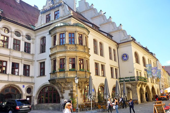 Segway Tour Munich Old Town 3 hours - Quick hits before you ride