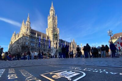 Ten Munich Old town Sights in a Private Express Walking Tour - St. Peter’s Church: Eight Clocks, the Tiara Moment, and a Cannonball